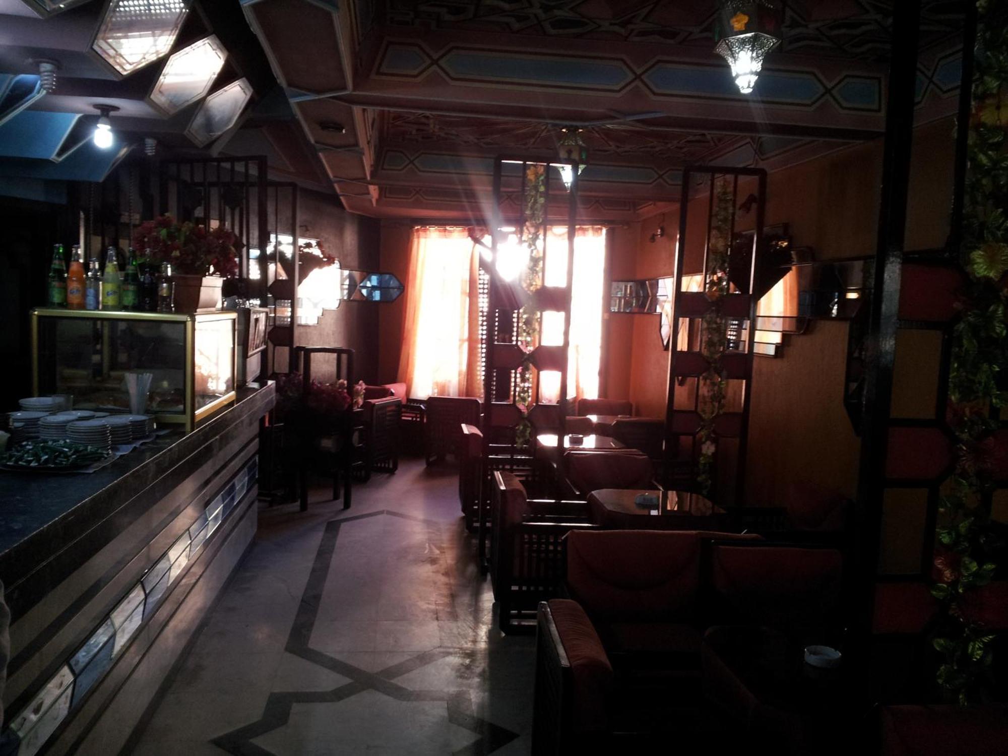 Hotel La Giralda Nador Extérieur photo