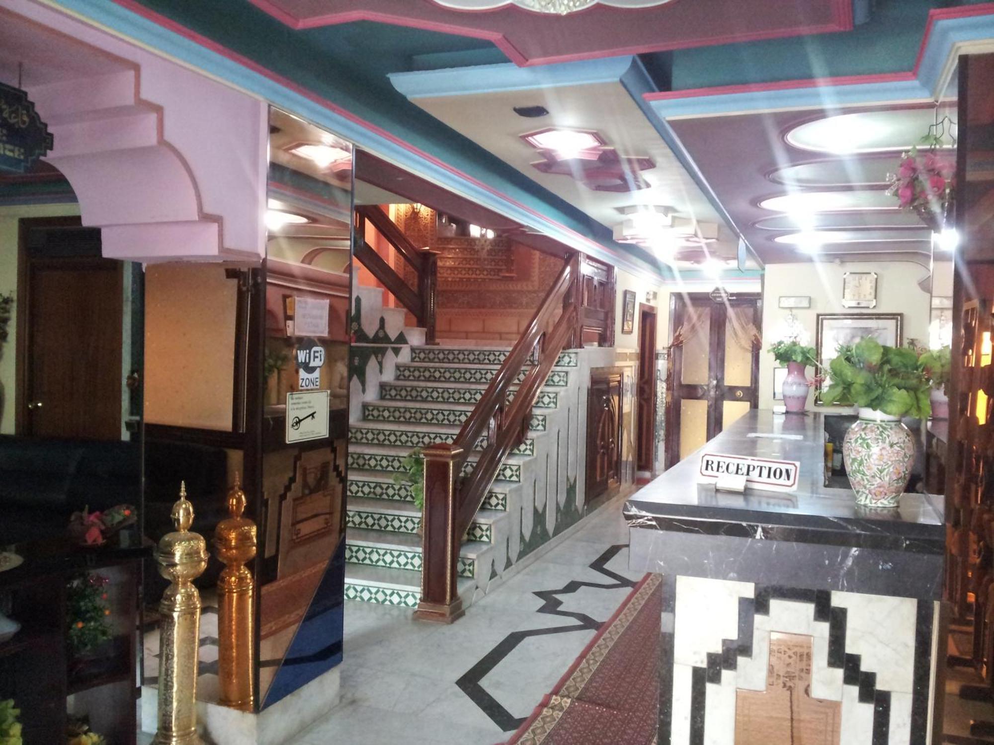 Hotel La Giralda Nador Extérieur photo