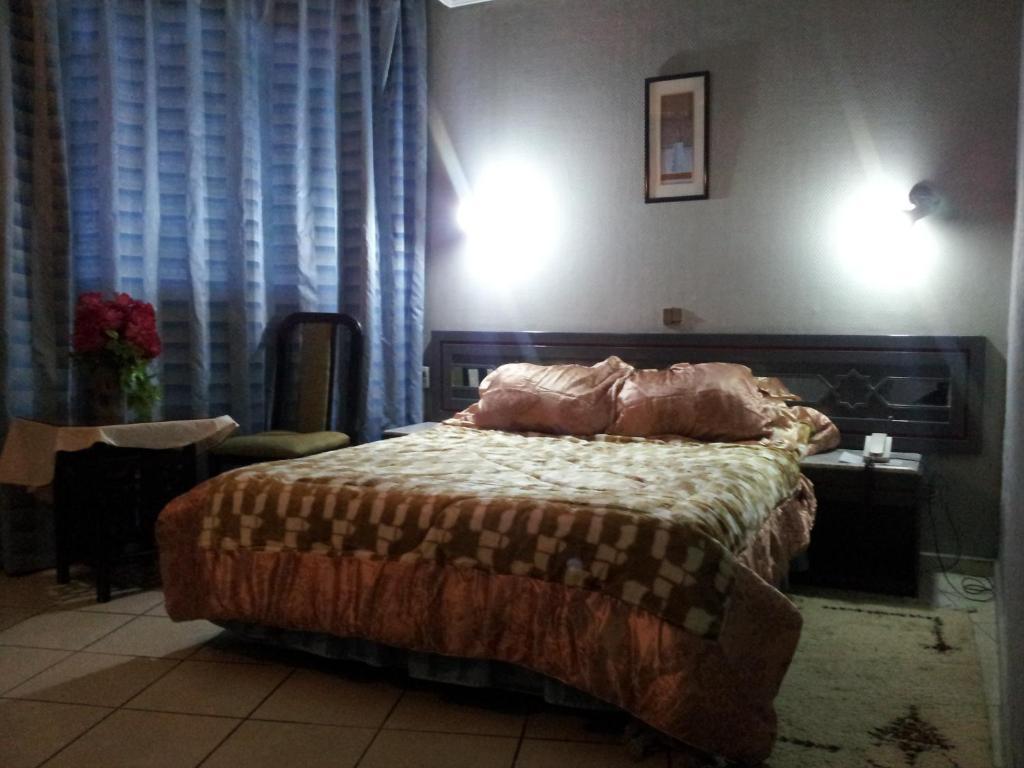 Hotel La Giralda Nador Extérieur photo